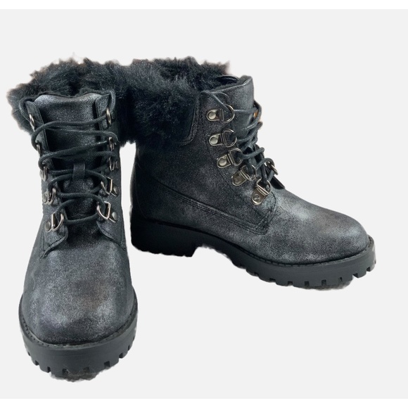 NWOT ESPRIT CHILD’S WINTER BOOT, , SIZE 1.5 , CHECK MEASUREMENTS - Picture 1 of 5